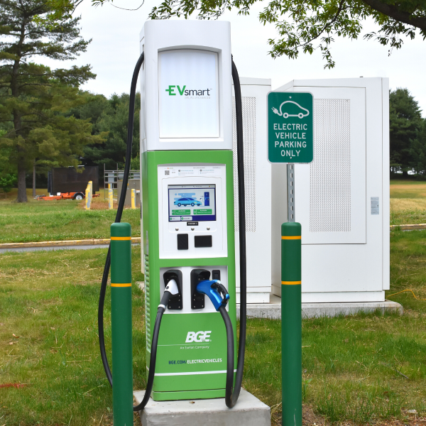 BMI Thurgood Marshall Airport and BGE launch new charging stations for
